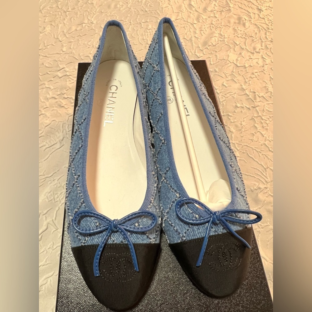 Chanel flats